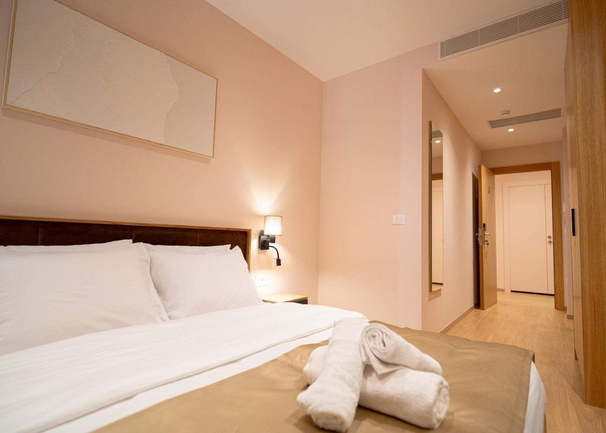 Hotel Boutique Jera Tirana Zewnętrze zdjęcie